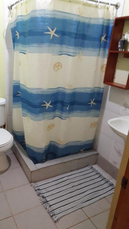 Hostal El Colibri Vicuña Esterno foto